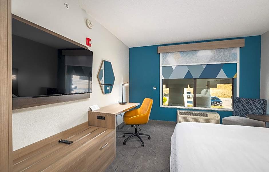 Holiday Inn Express Hotel and Suites Saint Robert By IHG