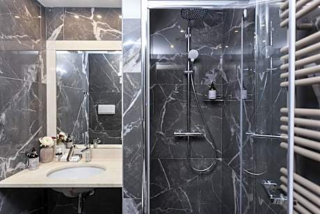 Double Room with Extra Bed