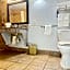 Masters Inn Tucker