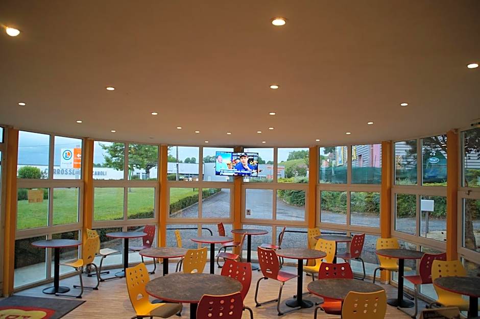 The Originals Access Aeroport, Hotel Aurillac