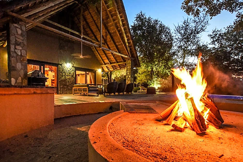 Leopard's Lair Bush Lodge