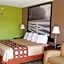 Super 8 by Wyndham Ruther Glen Kings Dominion Area
