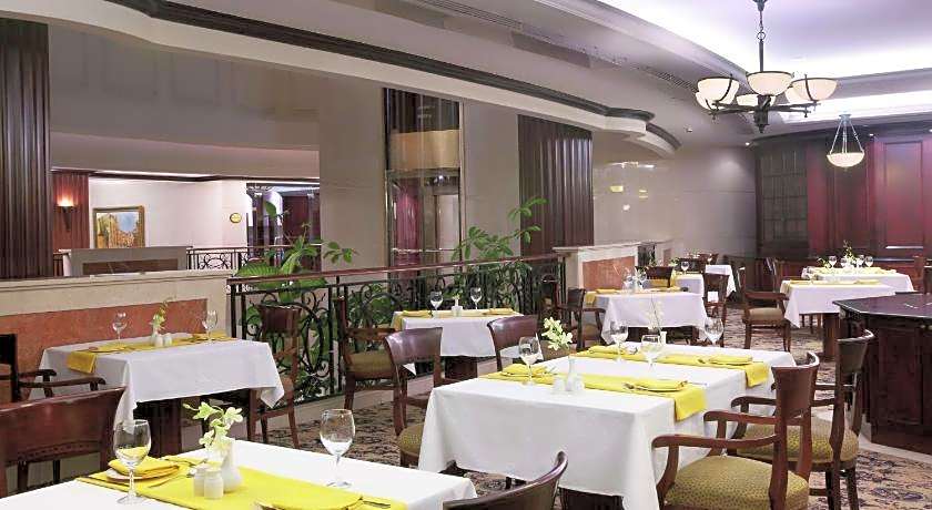 Habtoor Metropolitan Palace Hotel