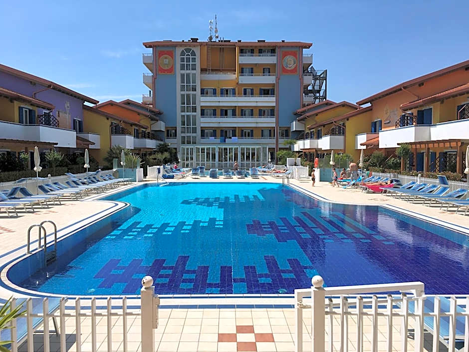 Villaggio Hemingway - Family Aparthotel
