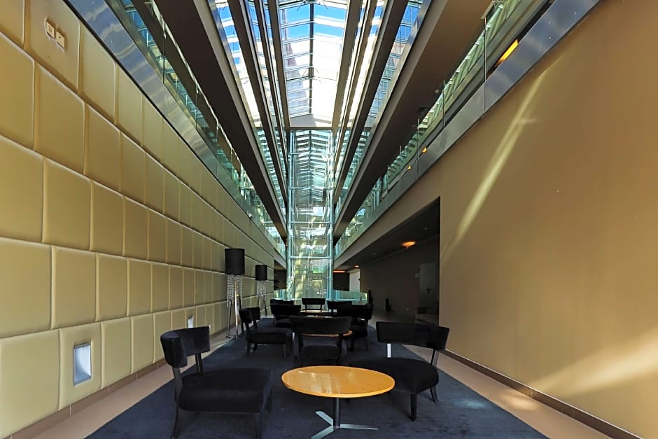 Golden Tulip Sao Joao da Madeira Hotel