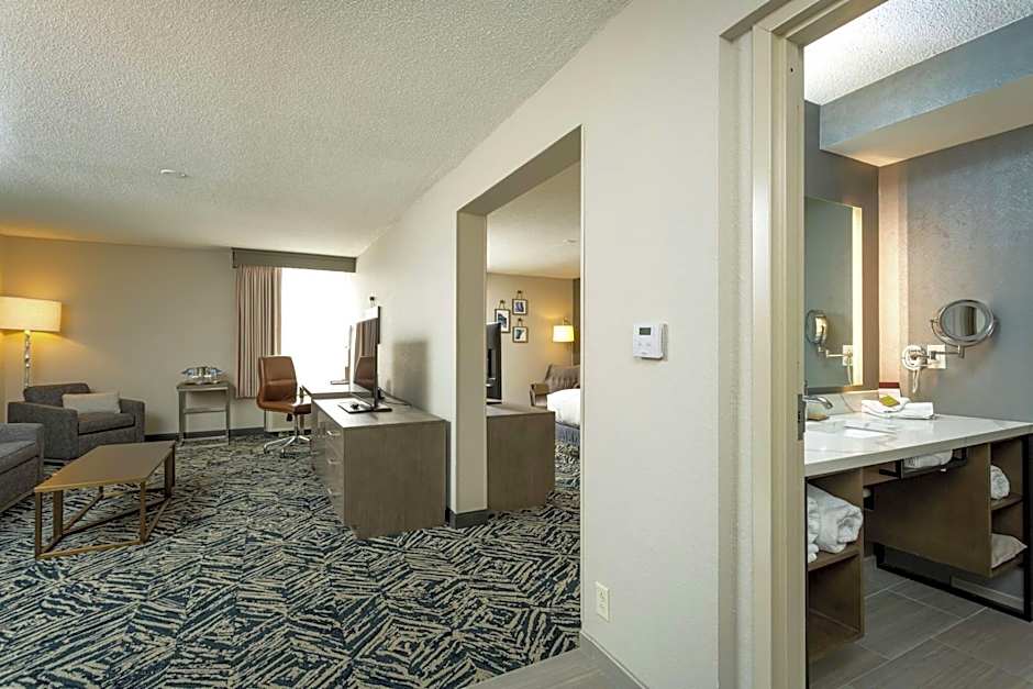 DoubleTree by Hilton Harrisonburg