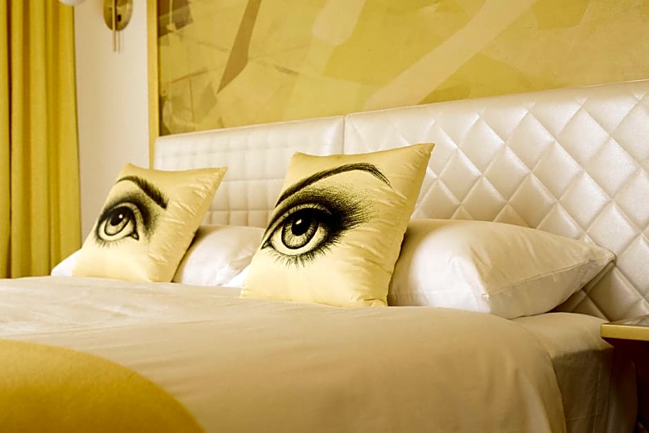 Angad Arts Hotel St. Louis, Tapestry Collection by Hilton