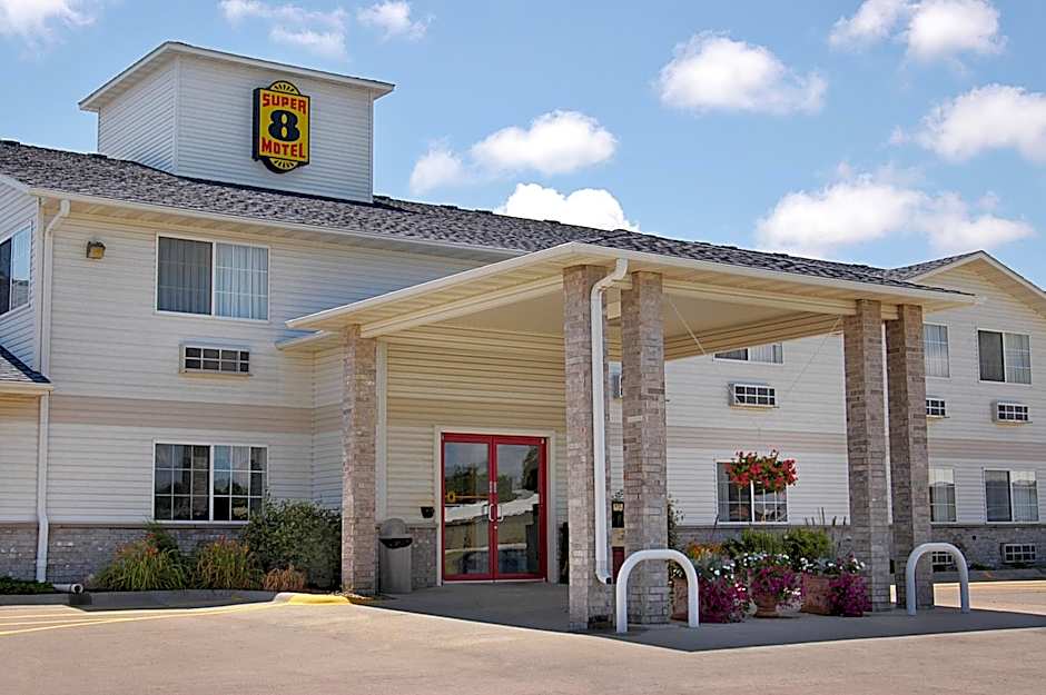 Super 8 by Wyndham Clarinda