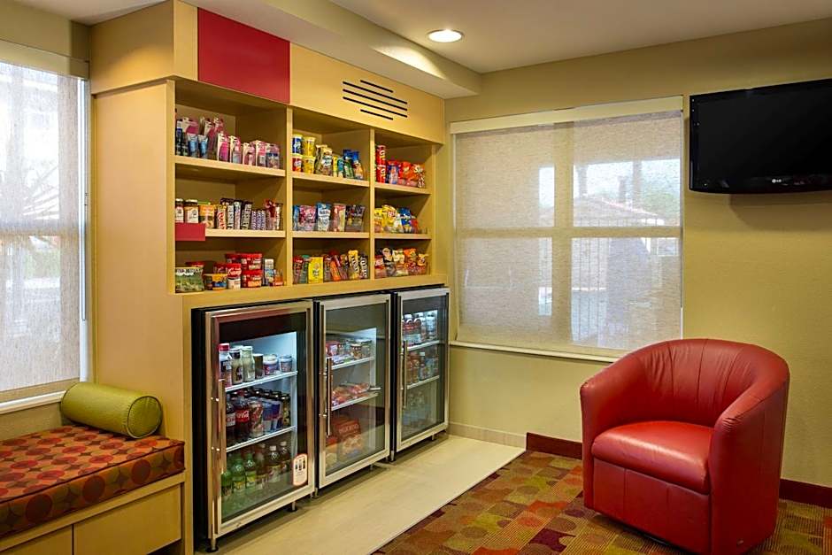 Sonesta Simply Suites Detroit Novi