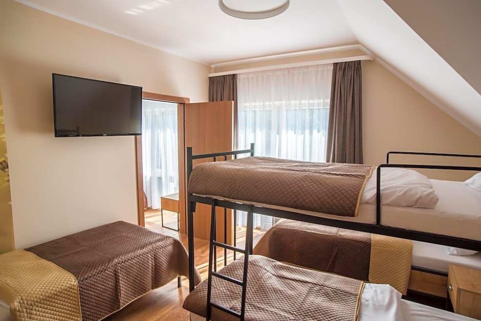 Dom Wypoczynkowy Simurg