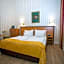 Pension Opera Suites I Self Check In I AC in all rooms