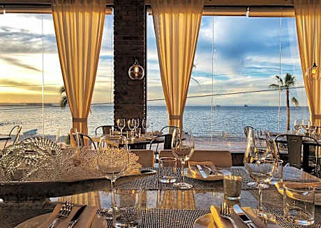 Posada de las Flores La Paz