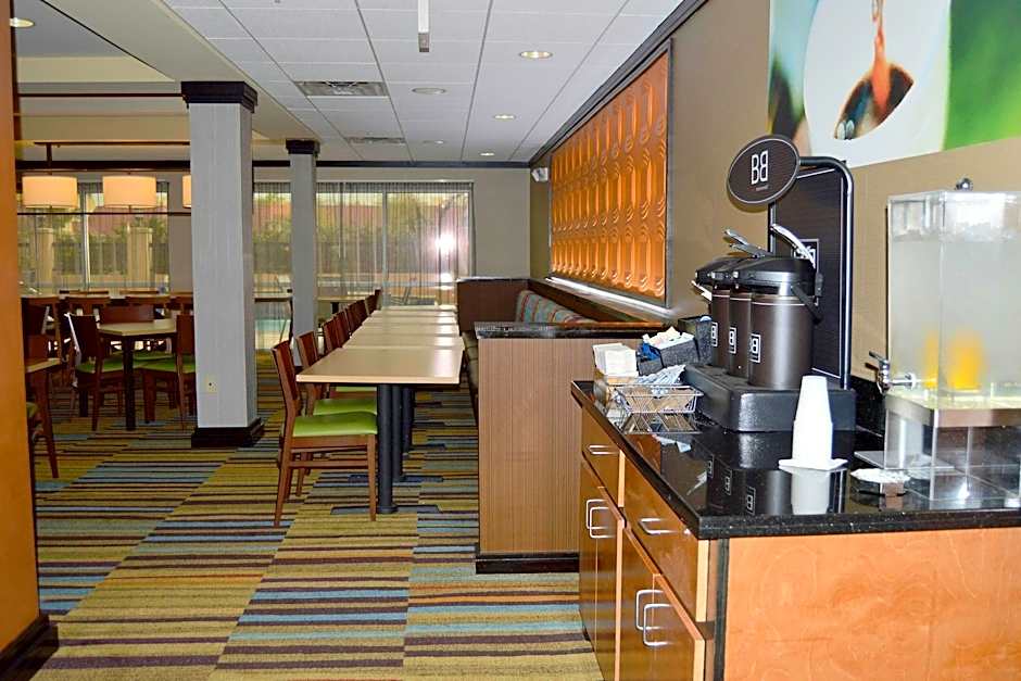 Fairfield Inn & Suites by Marriott Houston Channelview