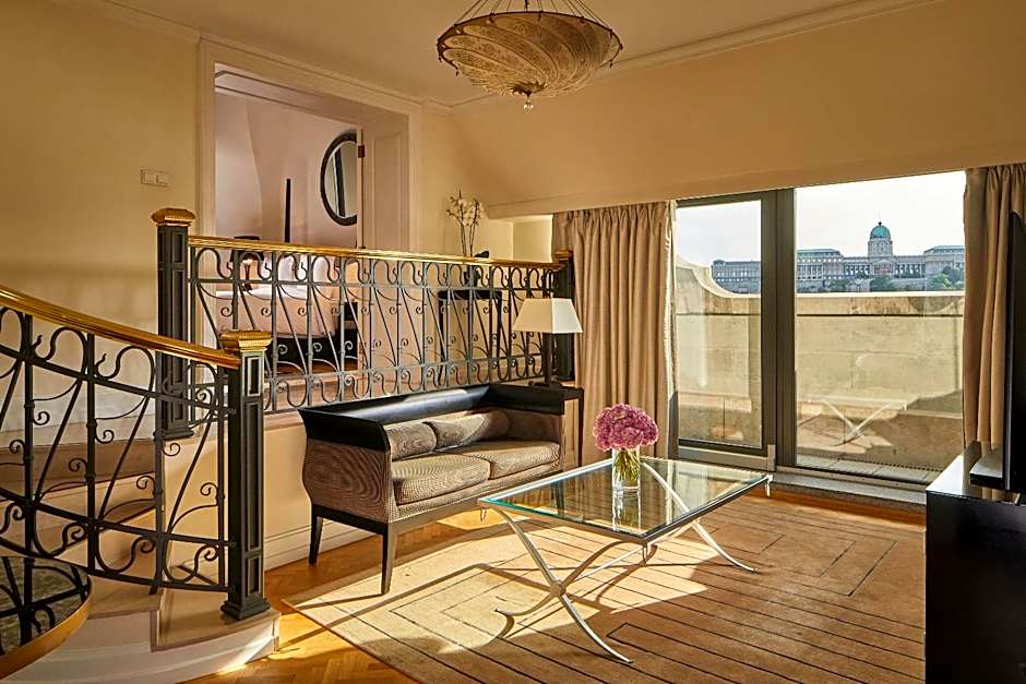 Four Seasons Hotel Gresham Palace Budapest