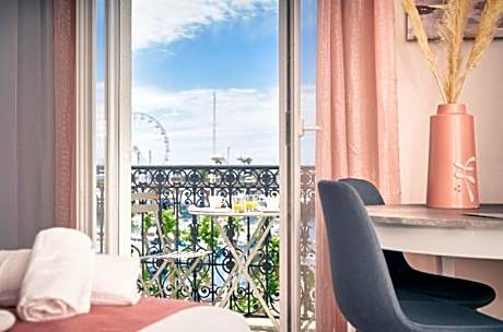 Family Suite (4 Adults)