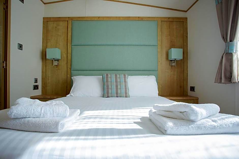 The Lakes Rookley Holiday Park