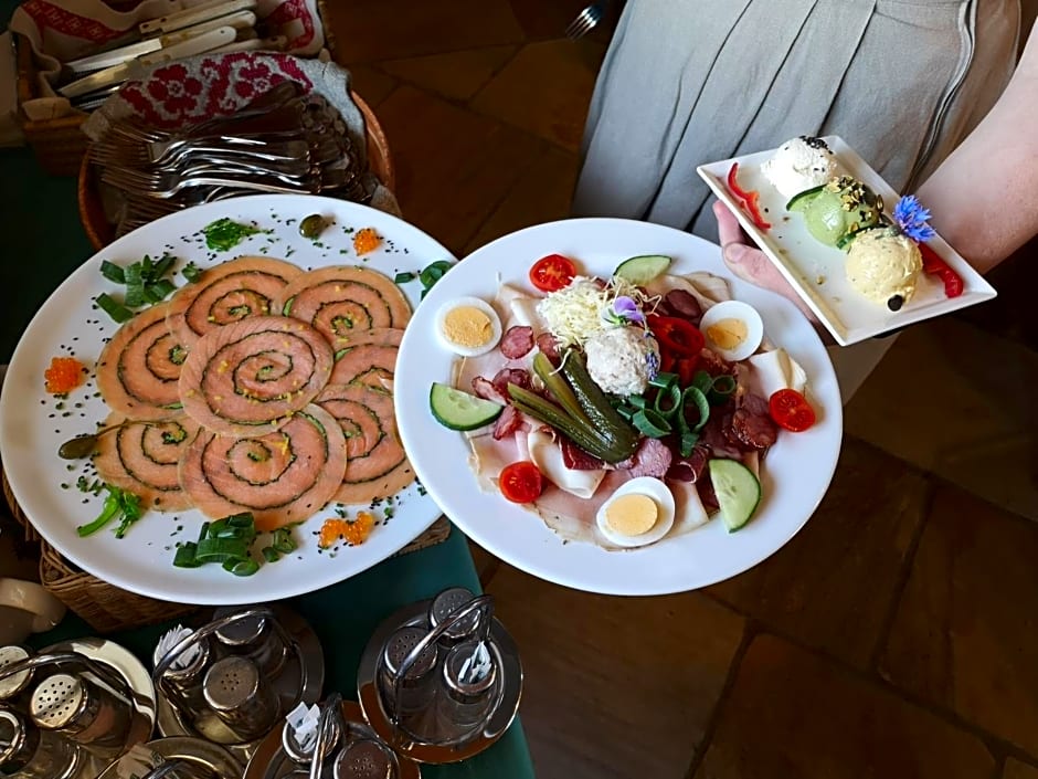 Weingut Albert, Familie Cramer