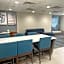 Holiday Inn Express Hotel & Suites Columbus Airport By IHG