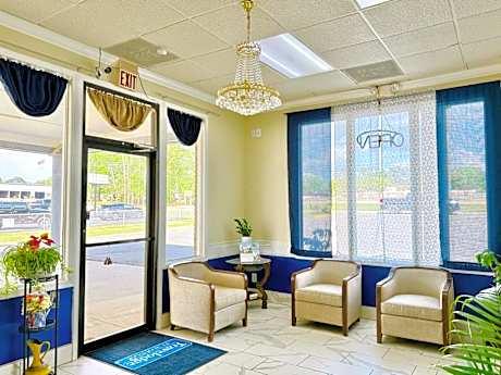 Travelodge by Wyndham Thomasville AL
