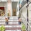 Vihaari 24 Business Hotel