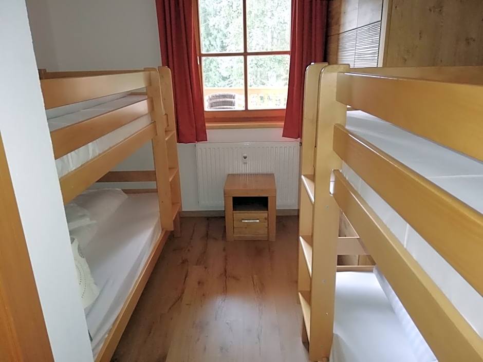 Astn Hütten Residenz Waldsicht Königsleiten - Ferienwohnungen