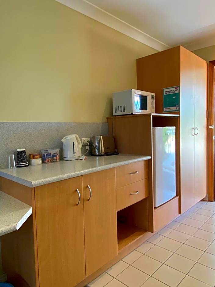 Country Roads Motor Inn Gayndah