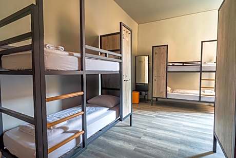 Bed in 4-Bed Dormitory Room