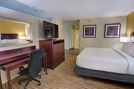 Premium King Room