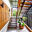 Tonmai Suites