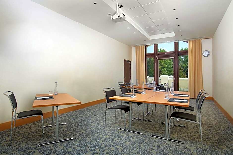 Hotel Paris Marne-la-Vallee by IHG
