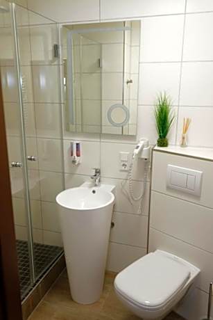 Single Room with Shower