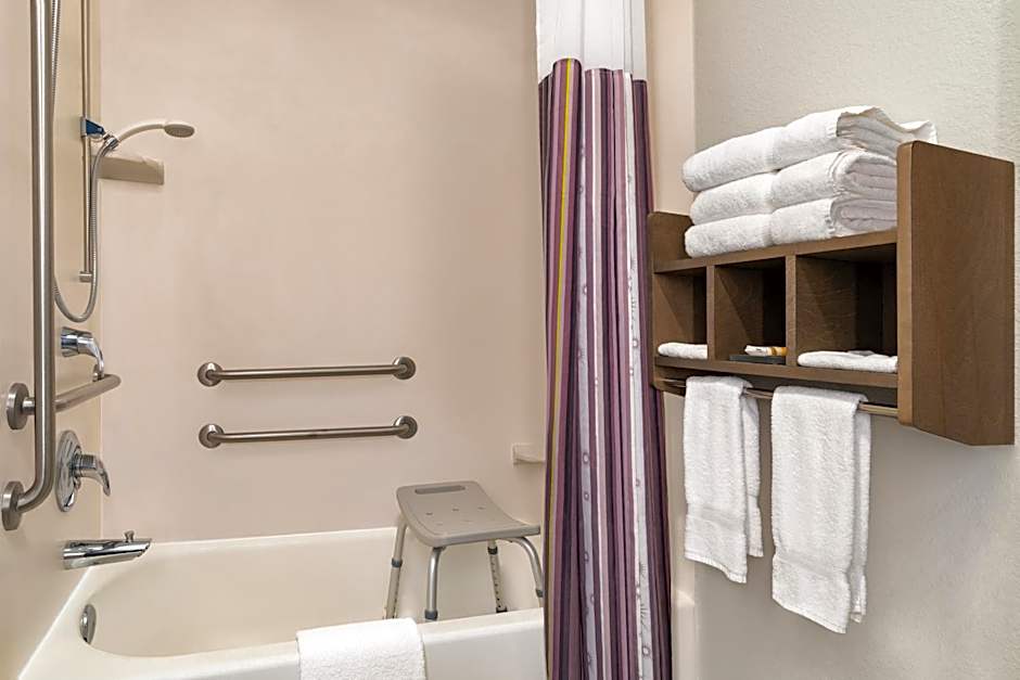 La Quinta Inn & Suites by Wyndham Rapid City