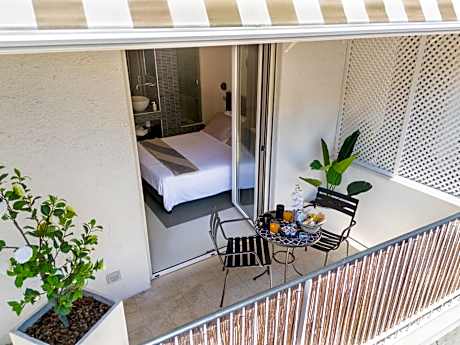 Superior Double Room with Balcony