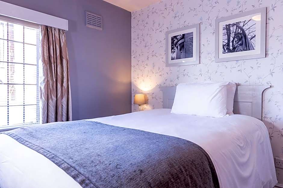 Cromwell Lodge Hotel by Greene King Inns