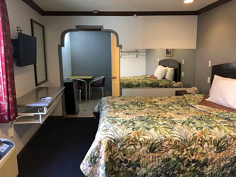 Starlight Inn, Valley Blvd - Downtown LA