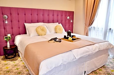 Hotel Capitolina City Chic