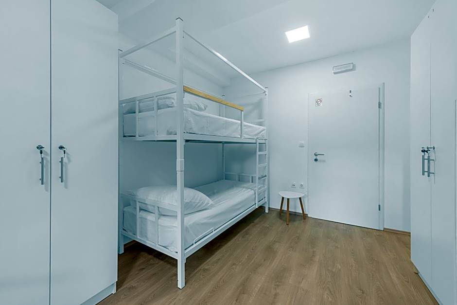 Hostel Elli