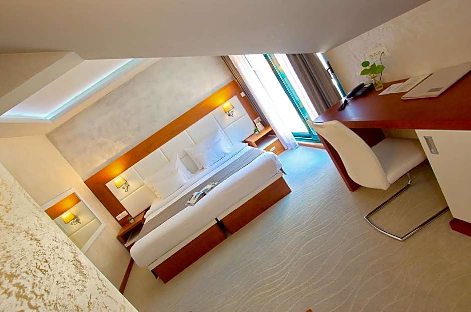 Hotel Porto In