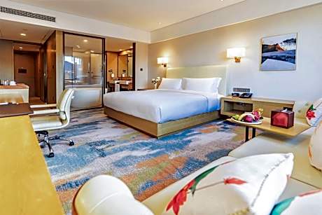 Executive King Room