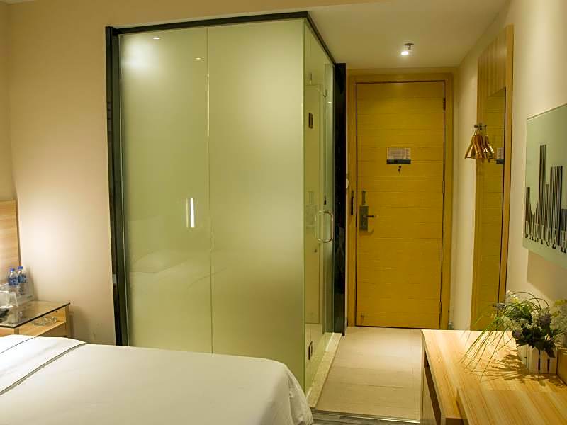 Denise Hotel Apartment(Shangxiajiu Branch)