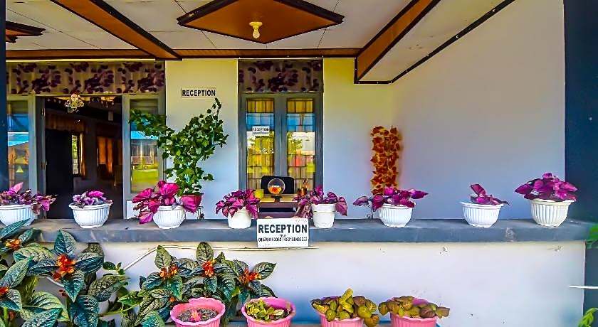 Hotel O Filadelfia Resto & Penginapan Near Benteng Moraya