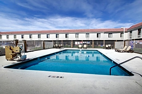 Motel 6-Ogden, UT - Riverdale
