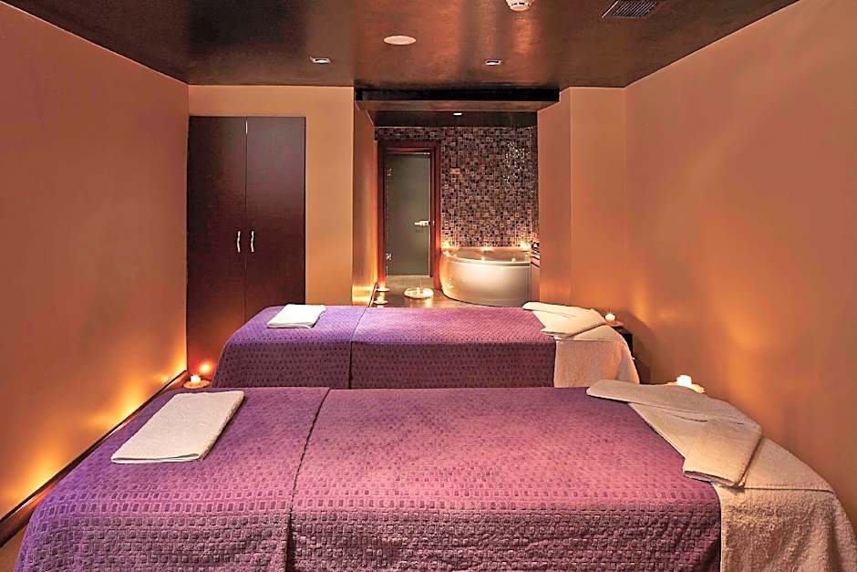 DoubleTree By Hilton Hotel Izmir - Alsancak