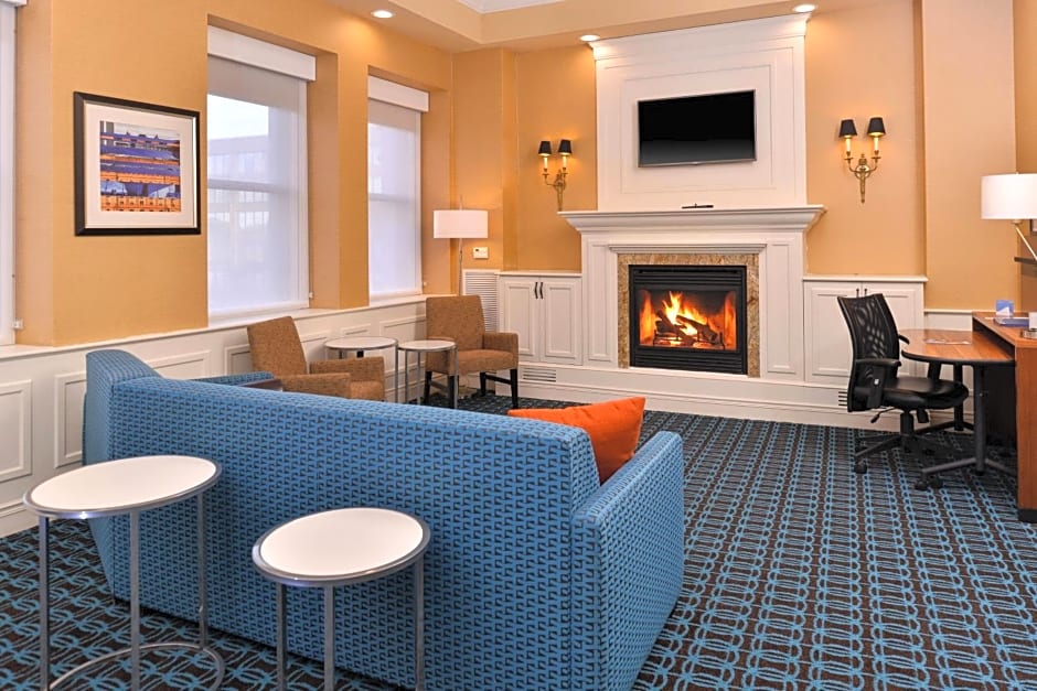 Fairfield Inn & Suites by Marriott Albany Downtown