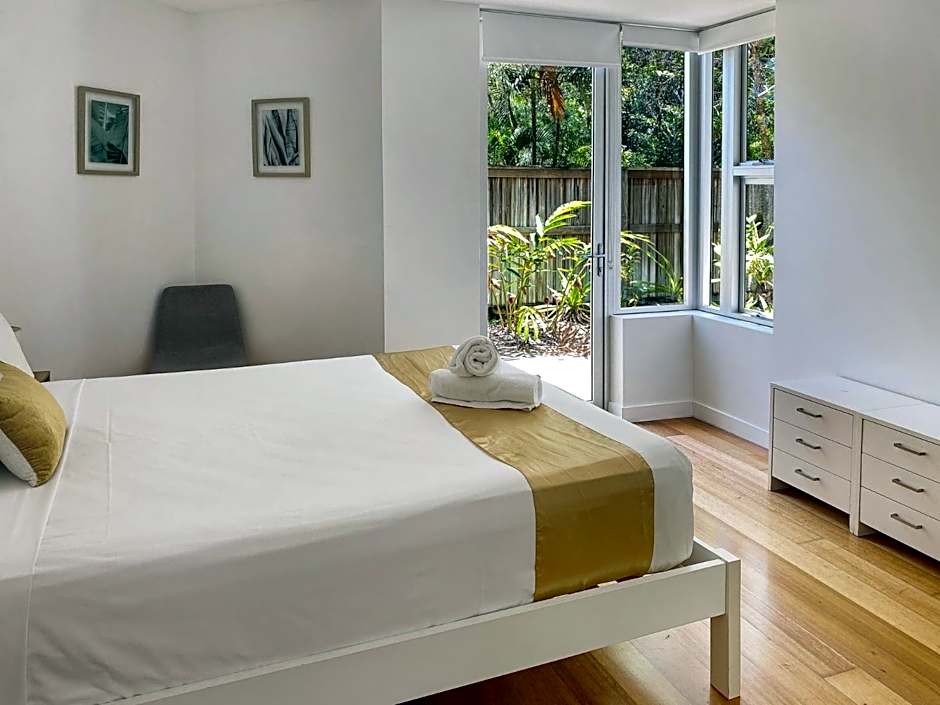 Maggies Beachfront Apartment 9