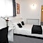Hotel Satellite