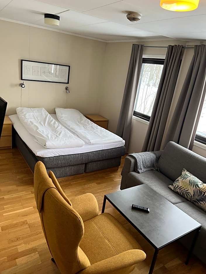 Sandmoen Bed & Breakfast, Free Parking