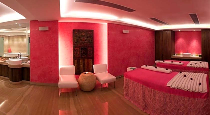 The Park Kolkata Hotel