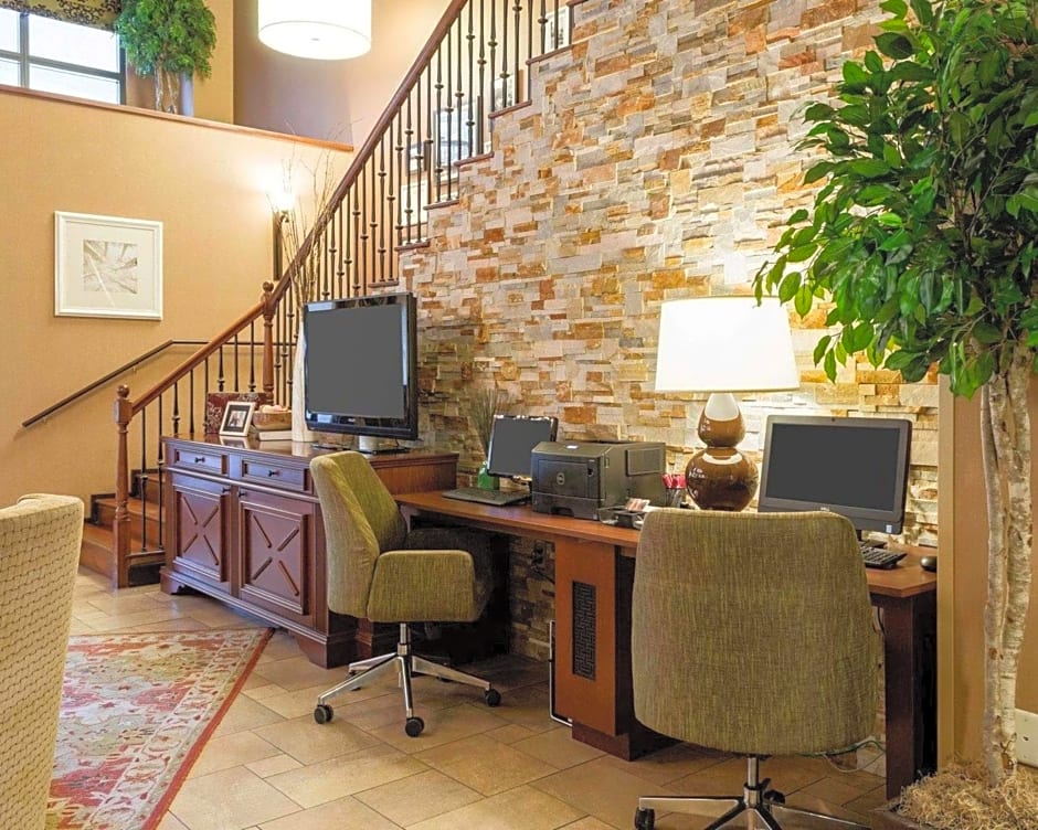 Comfort Suites Starkville