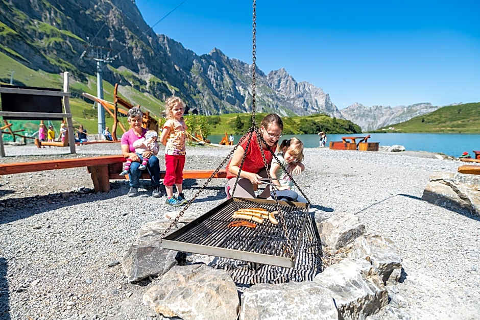 Berghotel Trübsee - Accessible Only by Cable Car